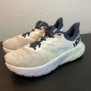 Hoka Arahi 5 Wo’s Sz 9B